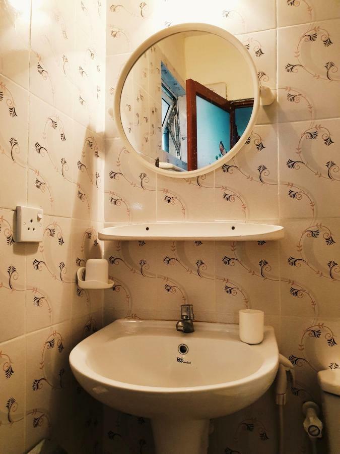 Oasis Skybeach Hostel - ネゴンボ エクステリア 写真